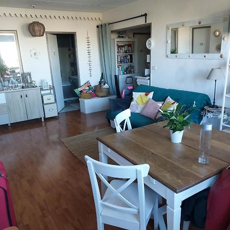 Chambre Chez L'Habitante Avec Salle De Bain Et Cuisine Communes - Presence D'Un Chat 보르도 외부 사진