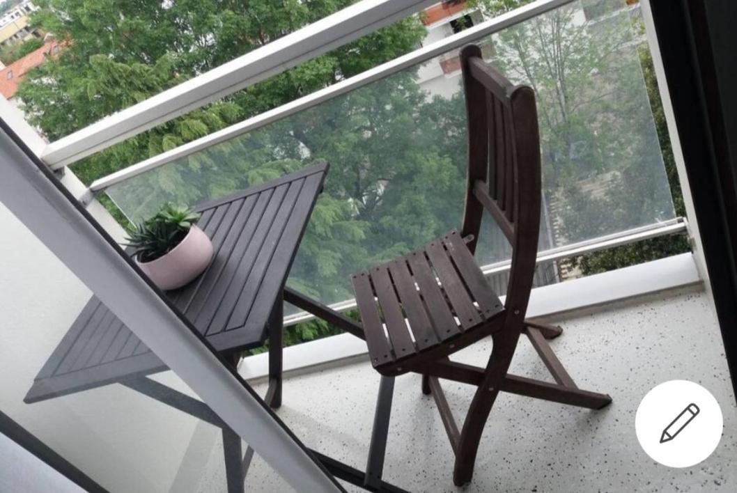 Chambre Chez L'Habitante Avec Salle De Bain Et Cuisine Communes - Presence D'Un Chat 보르도 외부 사진