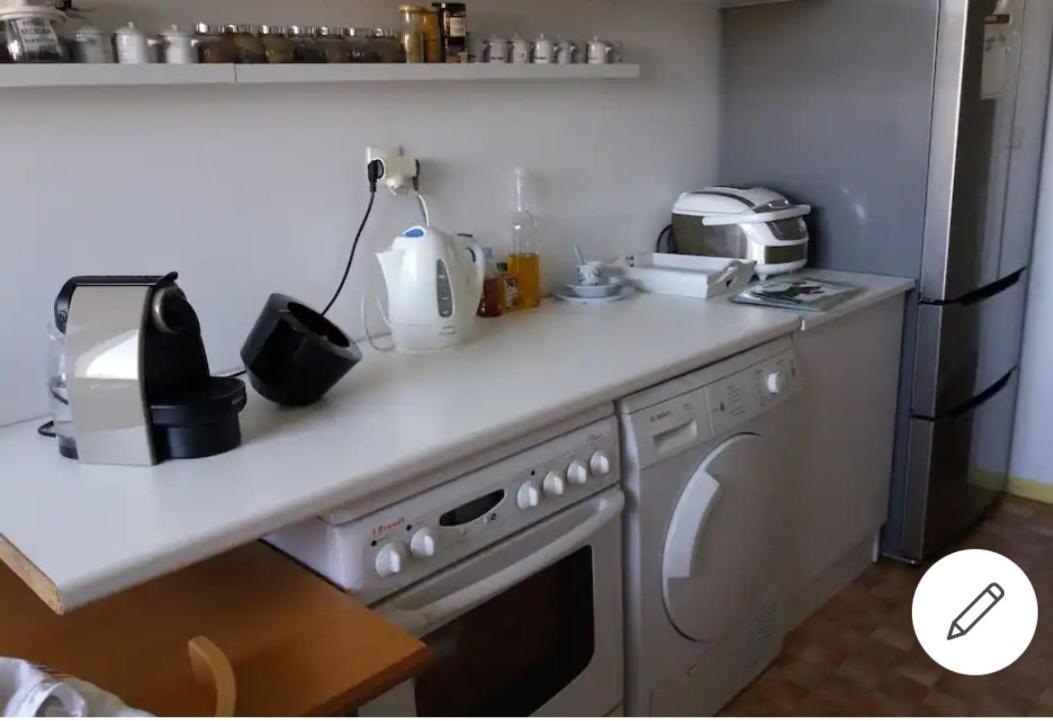 Chambre Chez L'Habitante Avec Salle De Bain Et Cuisine Communes - Presence D'Un Chat 보르도 외부 사진